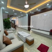 Bán Nhà Hoa Lâm, Việt Hưng Long Biên, 56m2  x 5 tầng, ô tô đỗ cửa, dưới 8,3 tỷ